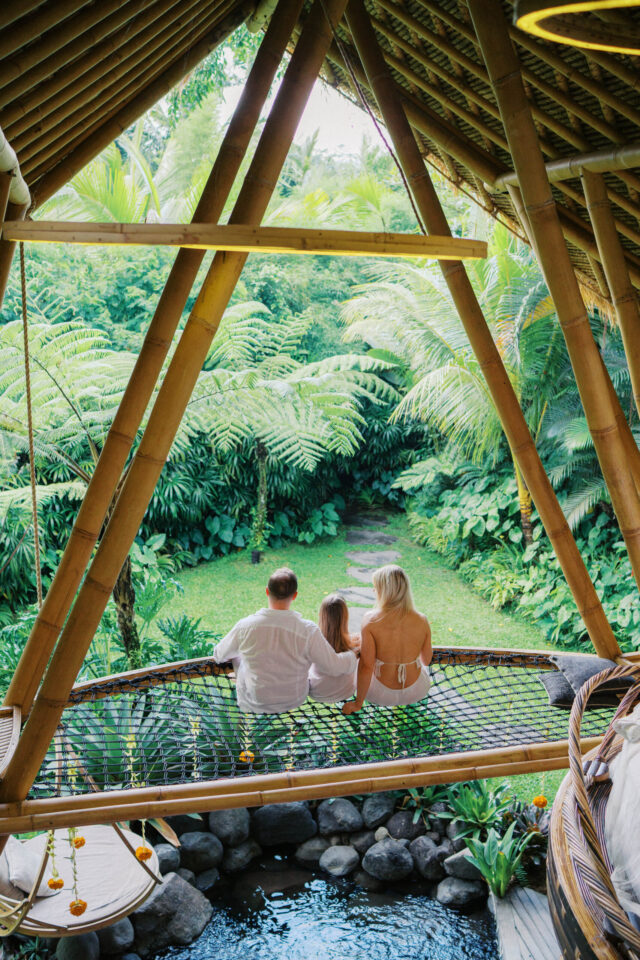 artistic-family-moment-hideout-bali-nature-vibe