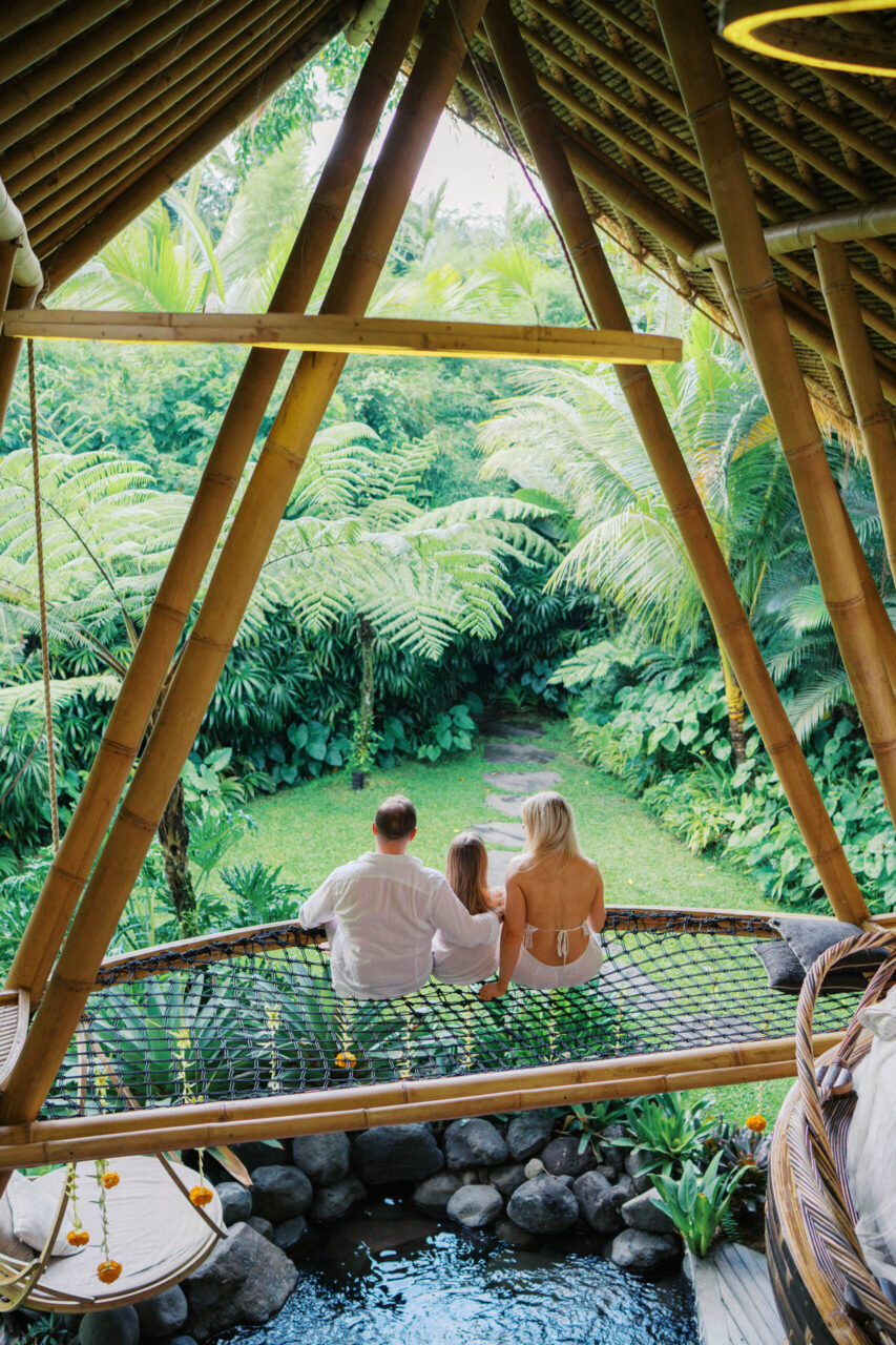 artistic-family-moment-hideout-bali-nature-vibe