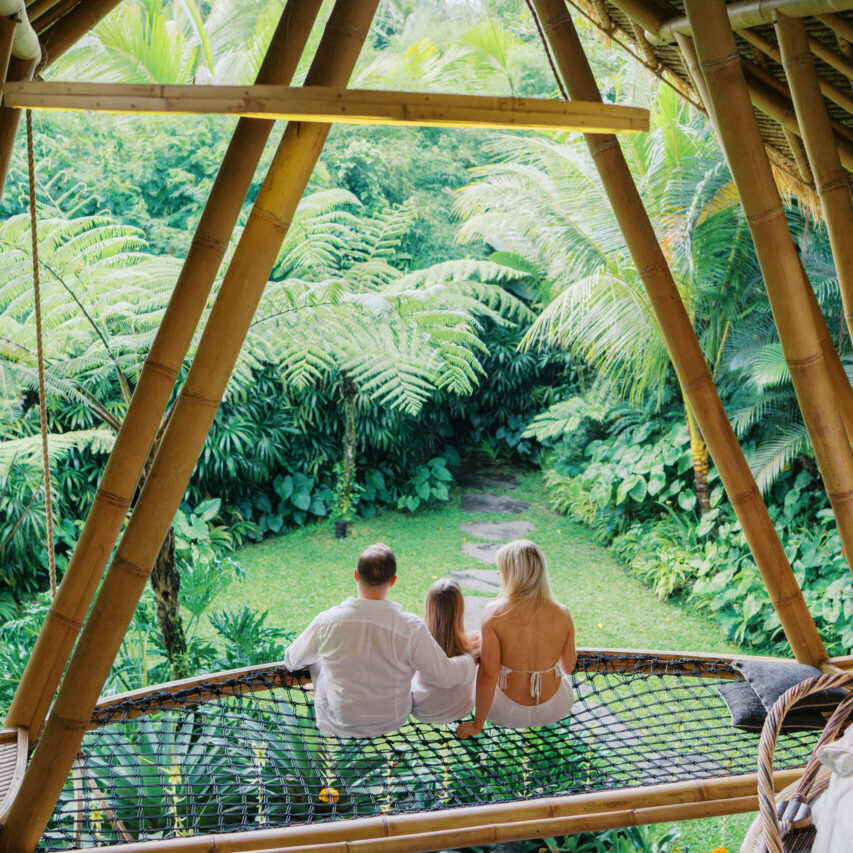 artistic-family-moment-hideout-bali-nature-vibe